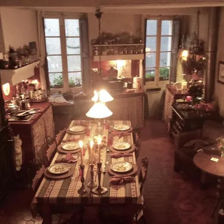 Maison Fontaines | Romantic